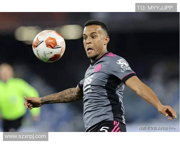 足球场规则球星必须遵守吗 如何看待职业球员与规则之间的关系